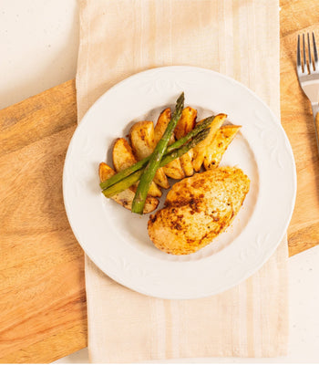 Knoblauch-Hähnchen mit Zitronen-kartoffeln und grünem Spargel - cusori.com