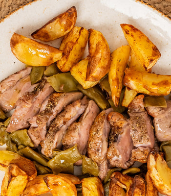 Schweinefilet mit Kartoffelecken und grünen Bohnen - cusori.com