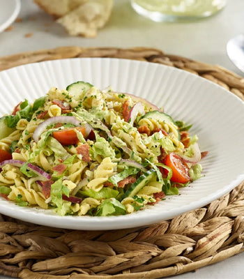Tomaten-Bacon-Avocado-Nudelsalat - cusori.com